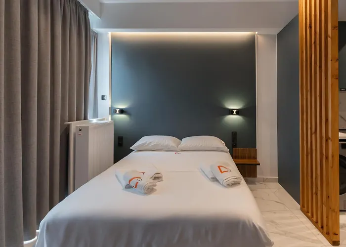 Δ17 Suites & Apartments
